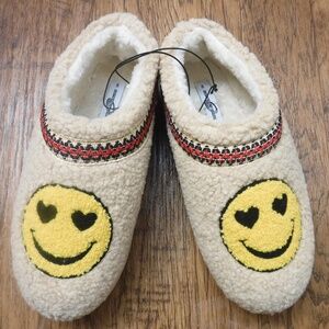 Comfort Trendz Beige Fleece Top Shoe